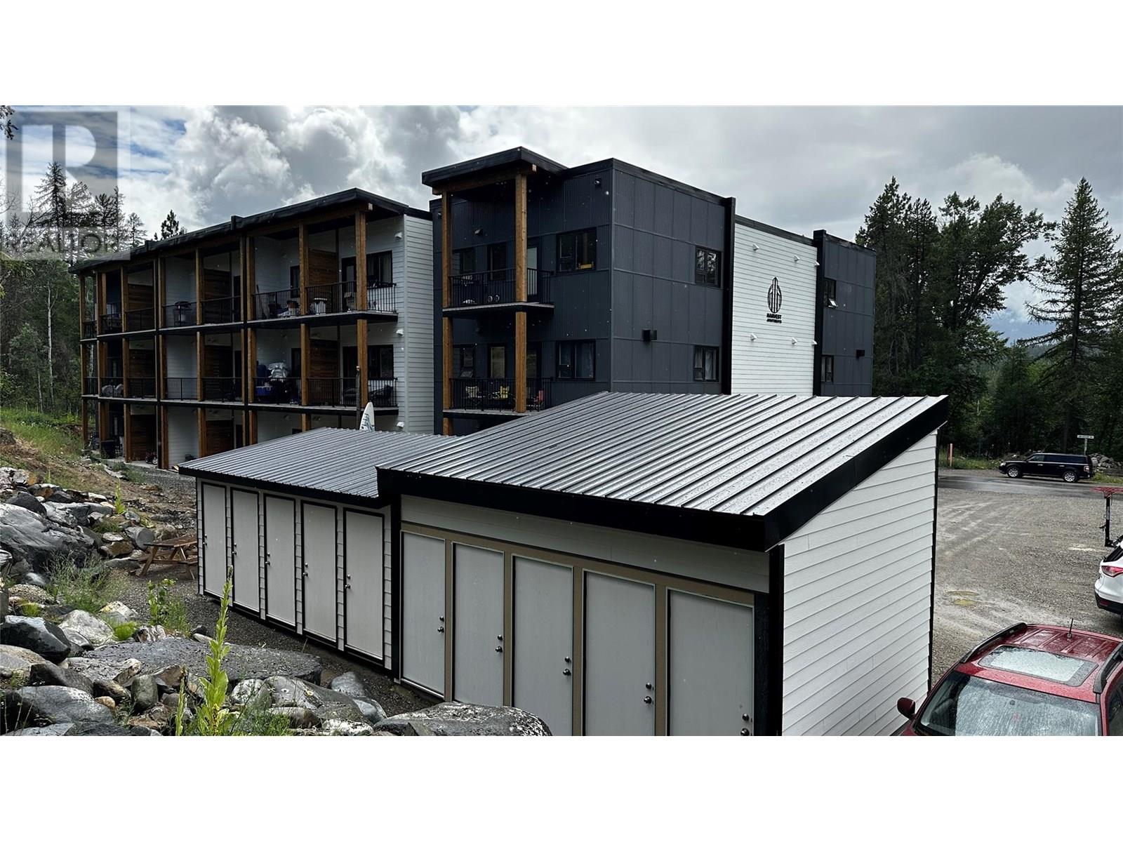 Photo 2 of 10 Jim Ogilvie Way, Kimberley BC