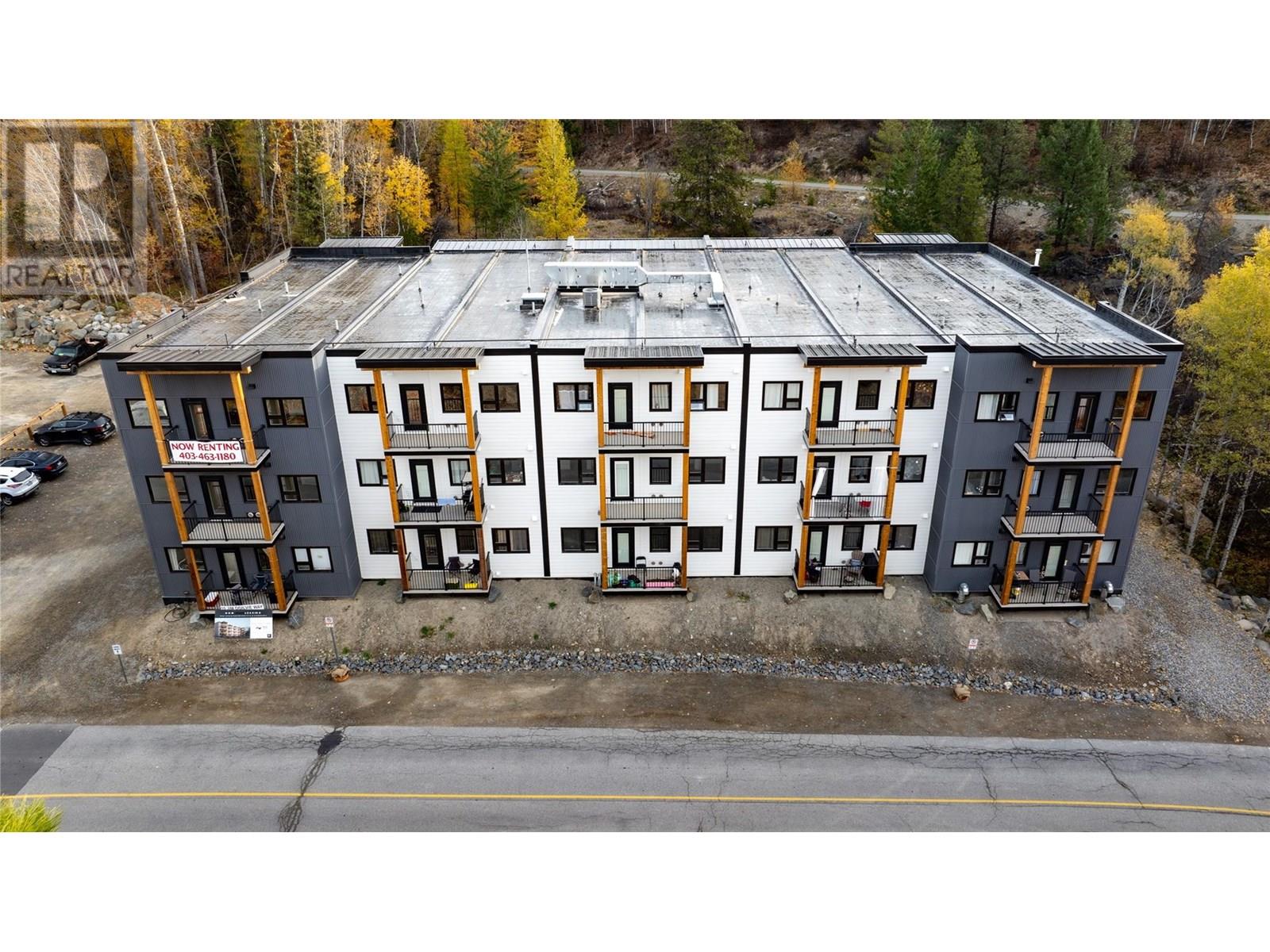 Photo 18 of 10 Jim Ogilvie Way, Kimberley BC