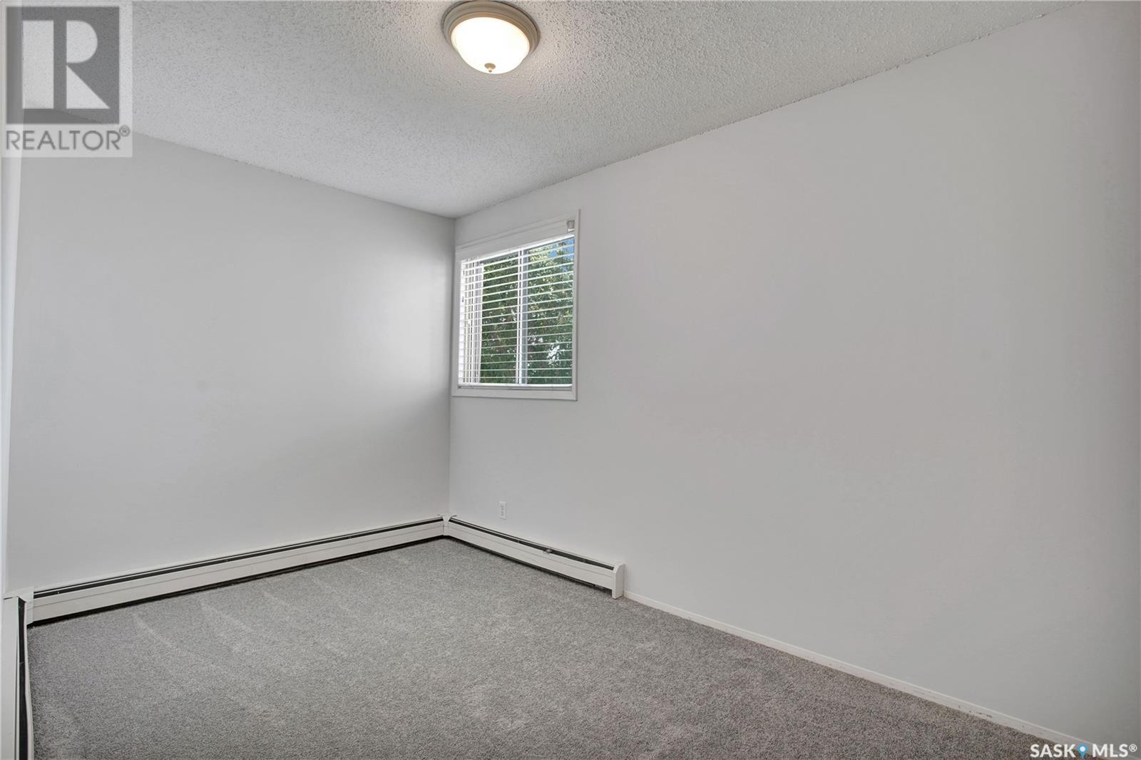 Single Family House Low rise for Sale in   Tait PLACE Saskatoon 