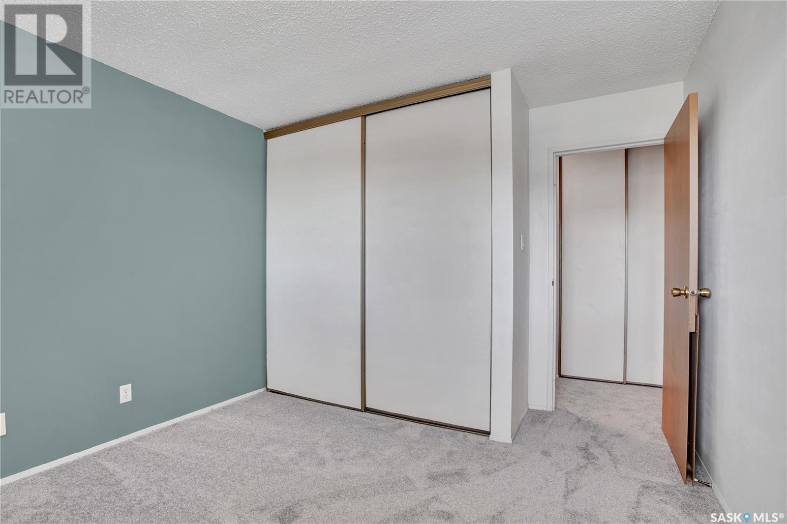 Single Family House Low rise for Sale in   Tait PLACE Saskatoon 