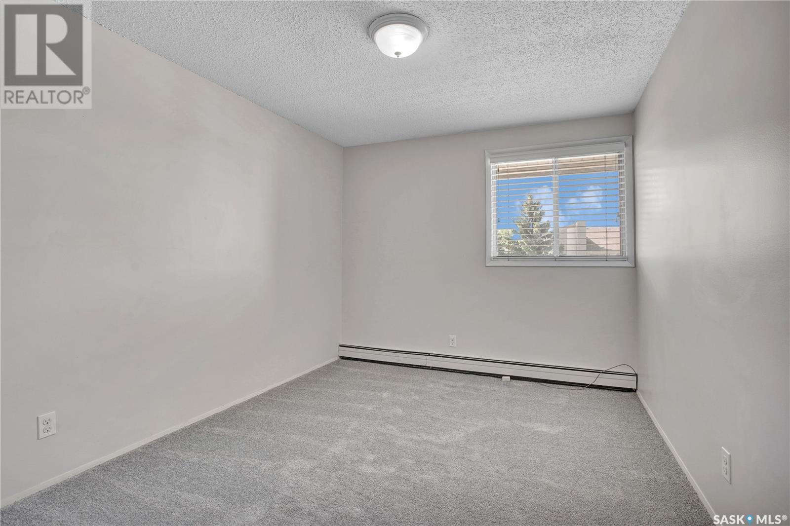 Single Family House Low rise for Sale in   Tait PLACE Saskatoon 