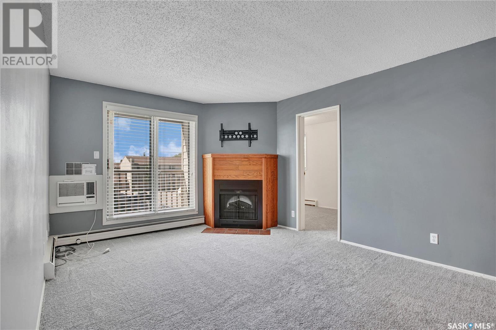 Single Family House Low rise for Sale in   Tait PLACE Saskatoon 