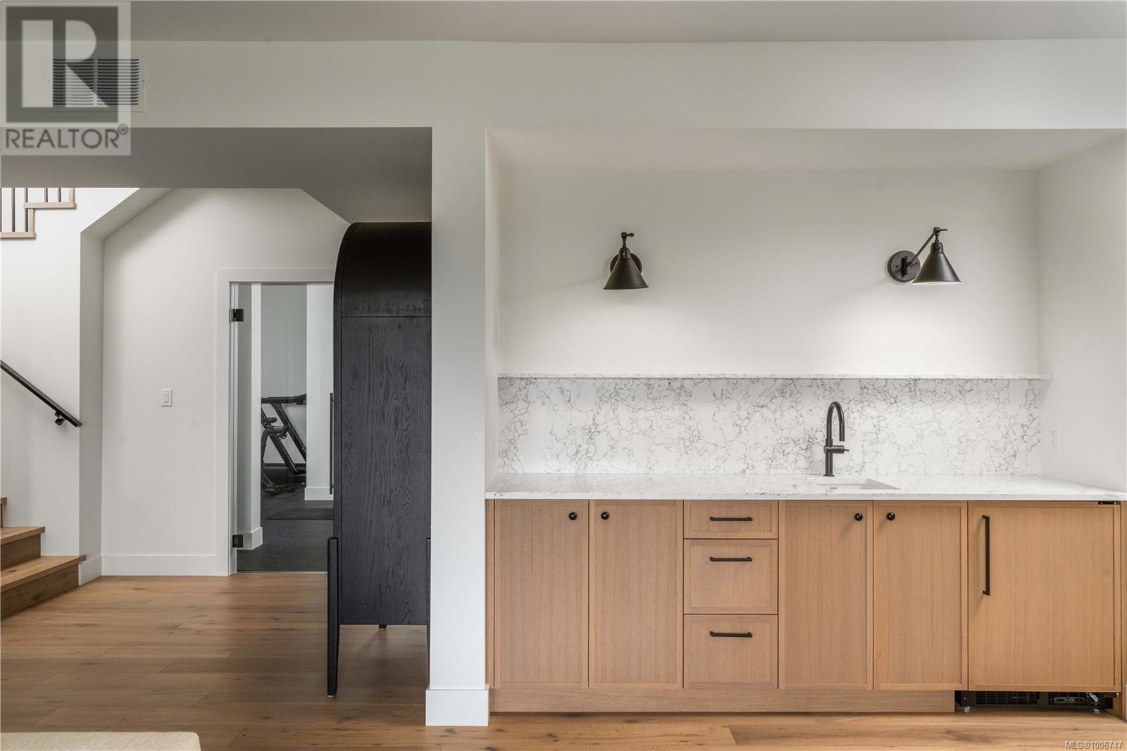 Photo 3 of 1416 Pinehurst Pl, Langford BC