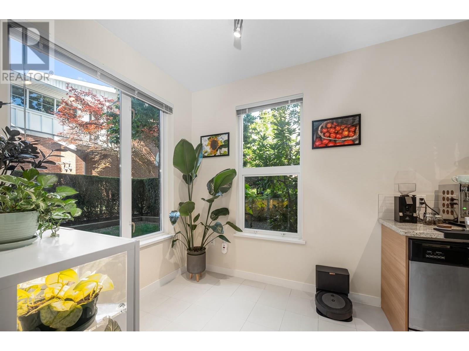 Photo 10 of 121 9399 Odlin Road, Richmond BC