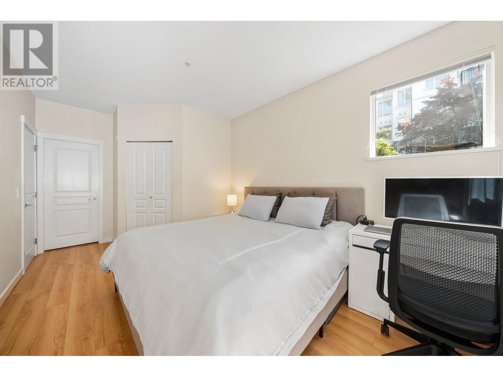 Photo 12 of 121 9399 Odlin Road, Richmond BC
