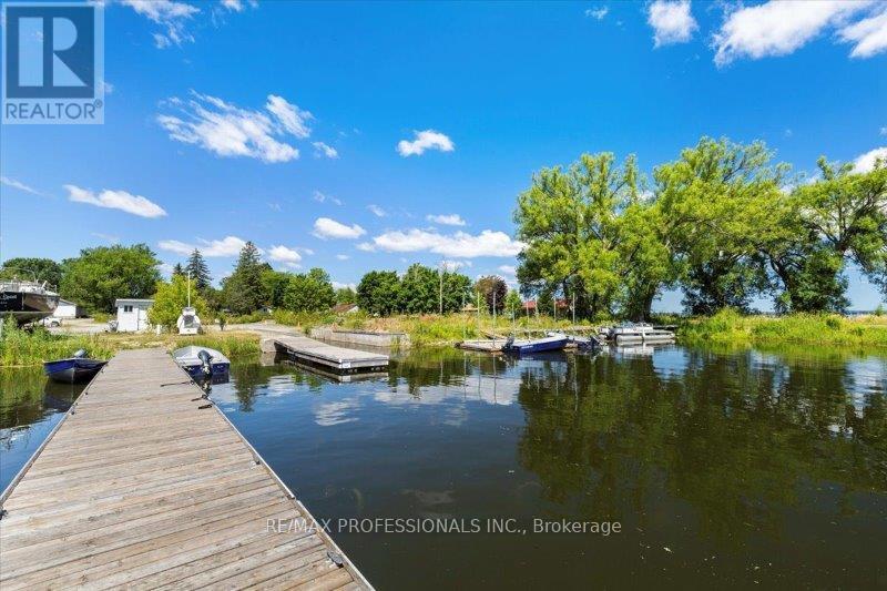 Photo 9 of 34 Owen Lane, Prince Edward County ON