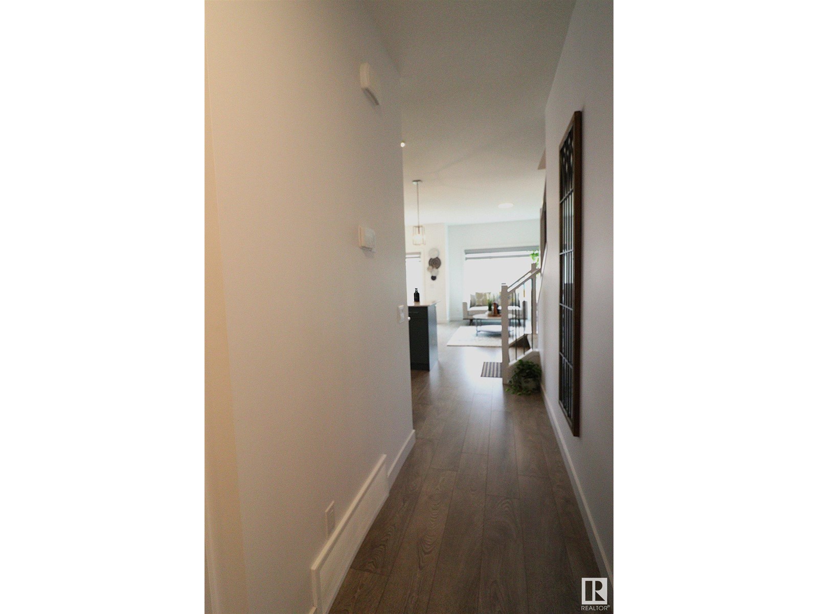 Photo 4 of 2888 Coughlan Green Sw Sw, Edmonton AB