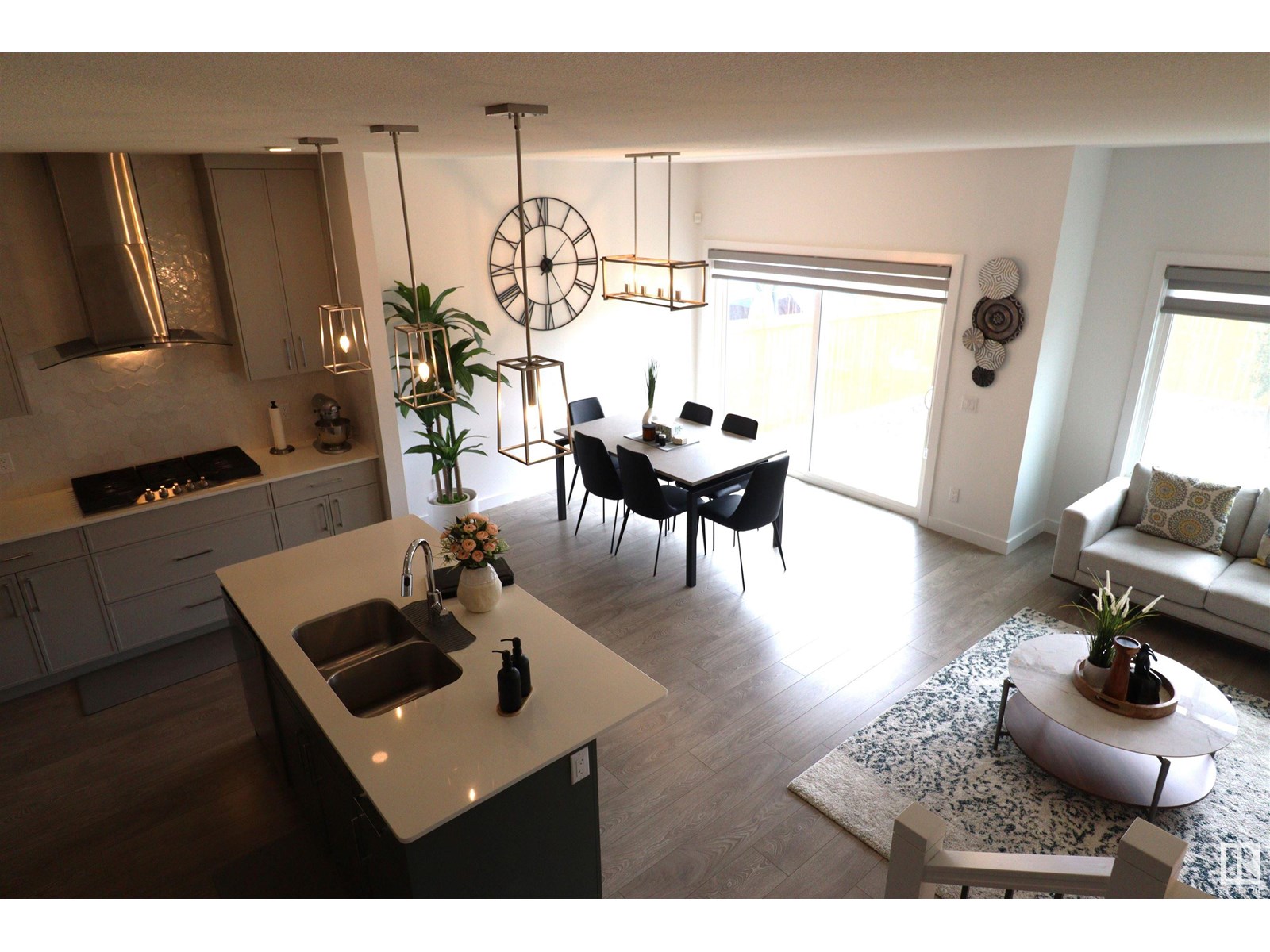 Photo 15 of 2888 Coughlan Green Sw Sw, Edmonton AB