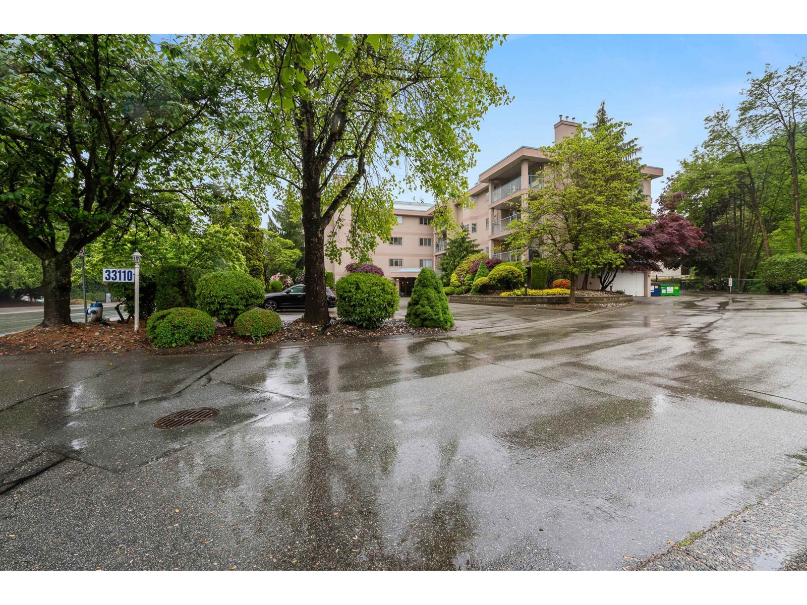 Photo 1 of 210 33110 George Ferguson Way, Abbotsford BC