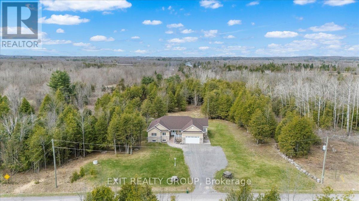 Photo 30 of 90 Timberland Drive, Trent Hills ON