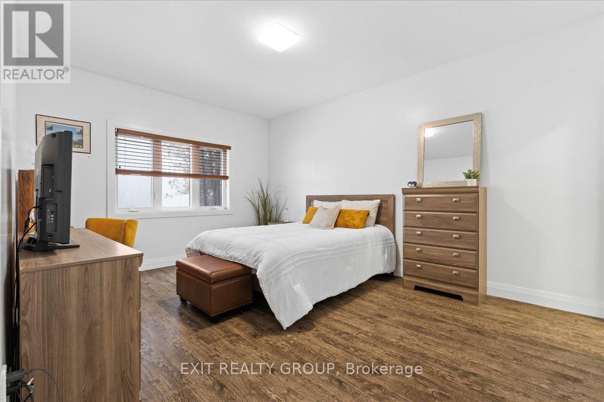 Photo 13 of 90 Timberland Drive, Trent Hills ON