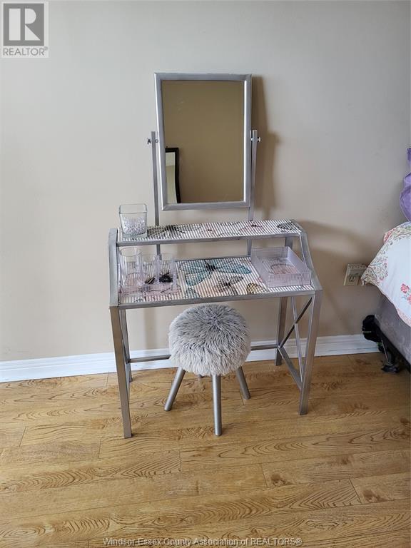 Photo 8 of 75 Riverside Drive Unit 406, Windsor ON