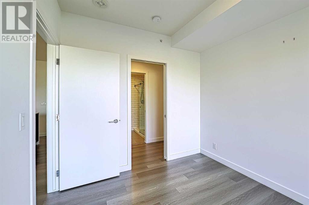 Single Family House High rise for Sale in   A Street NW Sunnyside Calgary 