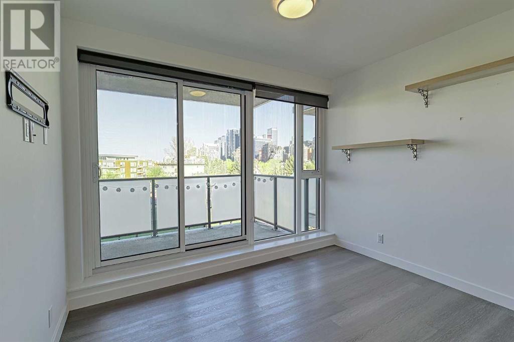 Single Family House High rise for Sale in   A Street NW Sunnyside Calgary 