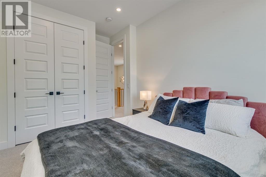 Single Family House for Sale in   Street SW Glenbrook Calgary 