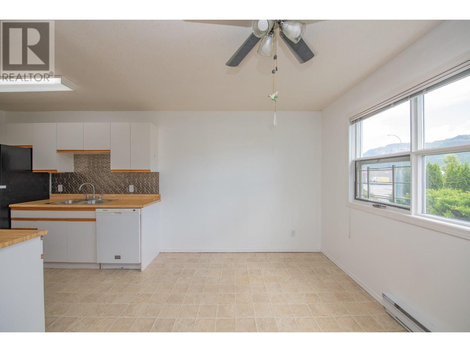 103 703 Granville Avenue, Enderby