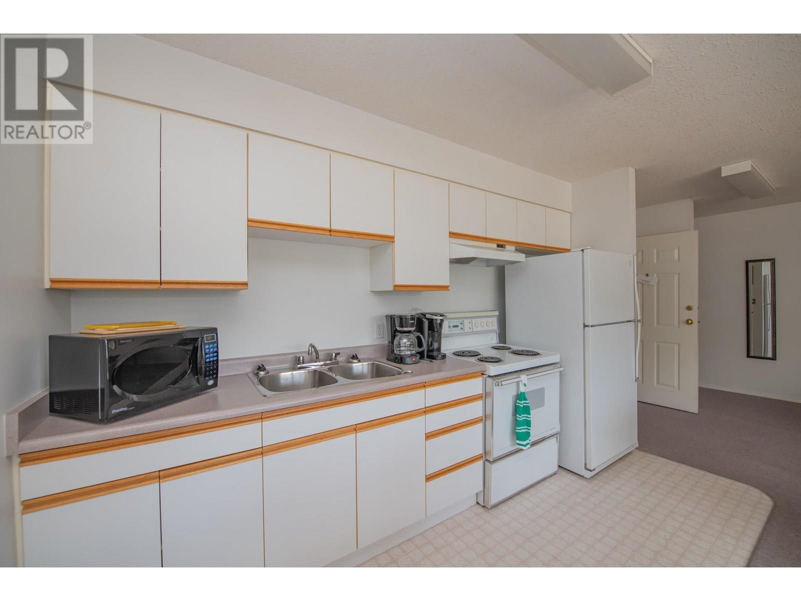 103 703 Granville Avenue, Enderby