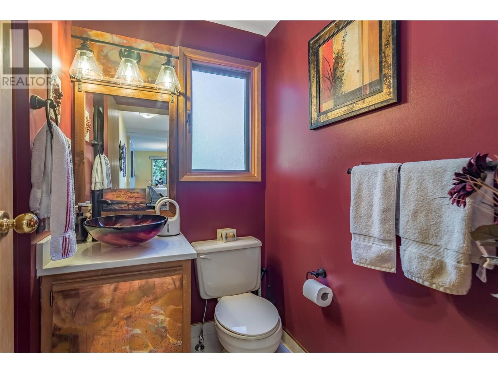 11162 Eva Road, Lake Country