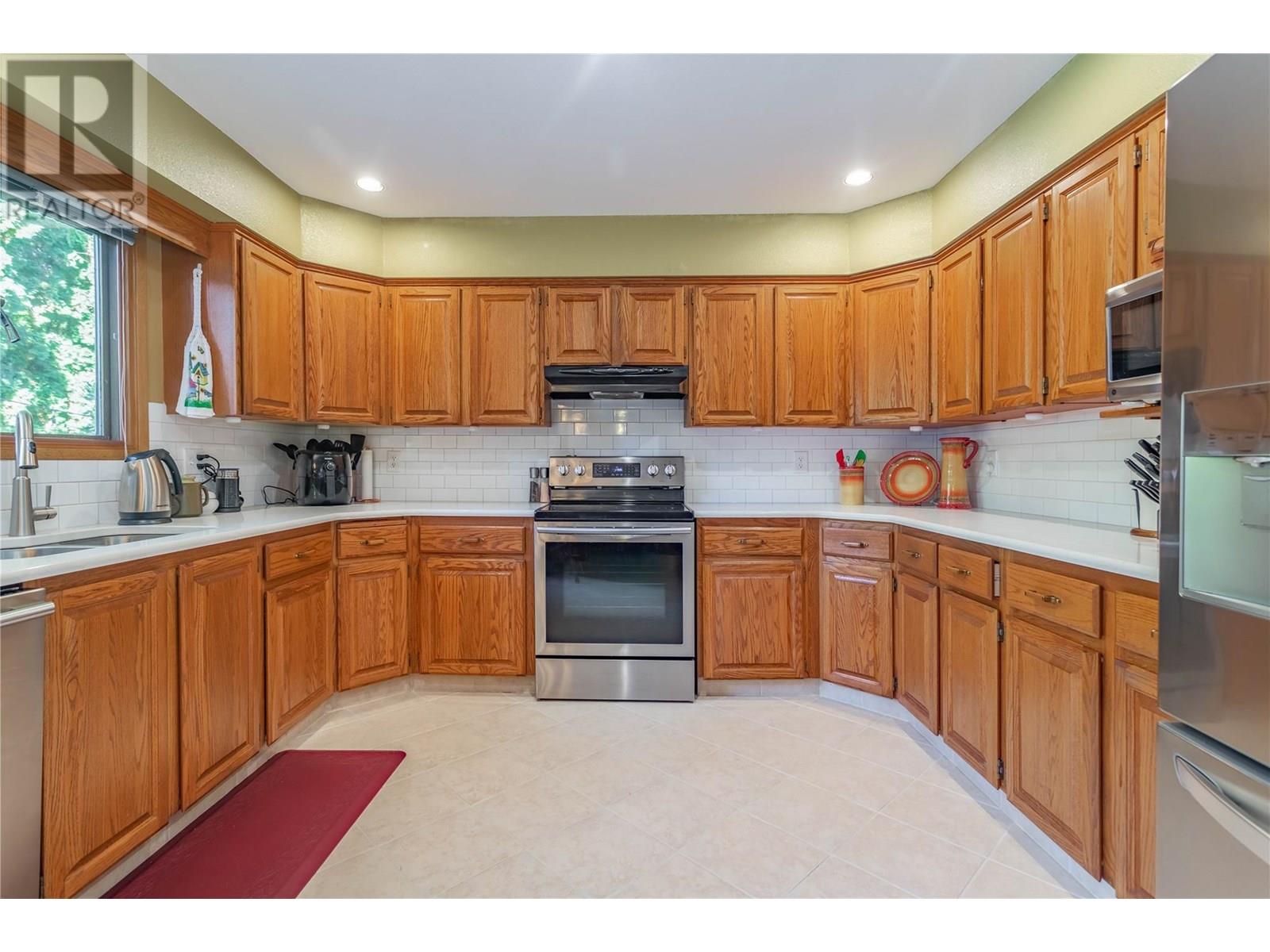  11162 Eva Road, Lake Country