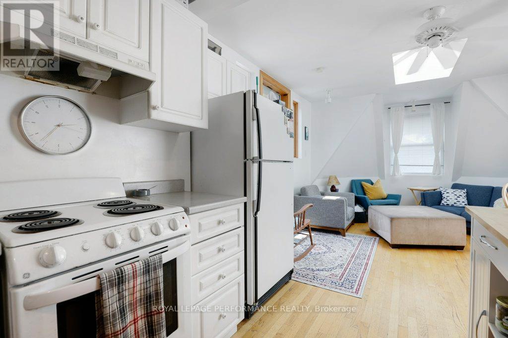 Photo 6 of 50 Delaware Avenue, Ottawa ON