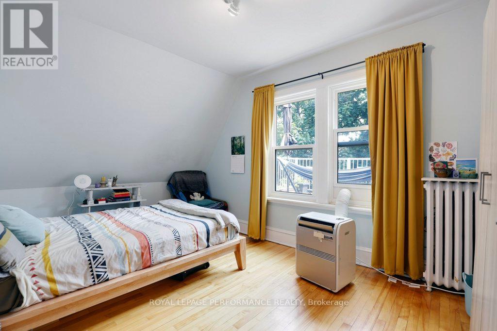 Photo 8 of 50 Delaware Avenue, Ottawa ON