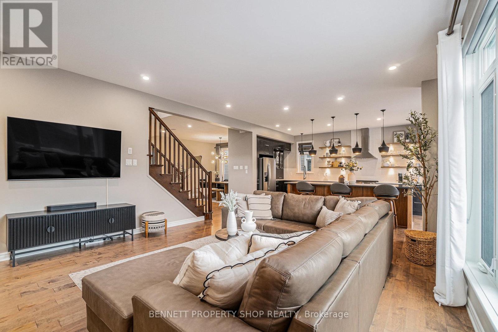 Photo 1 of 1870 Maple Grove Road, Ottawa ON