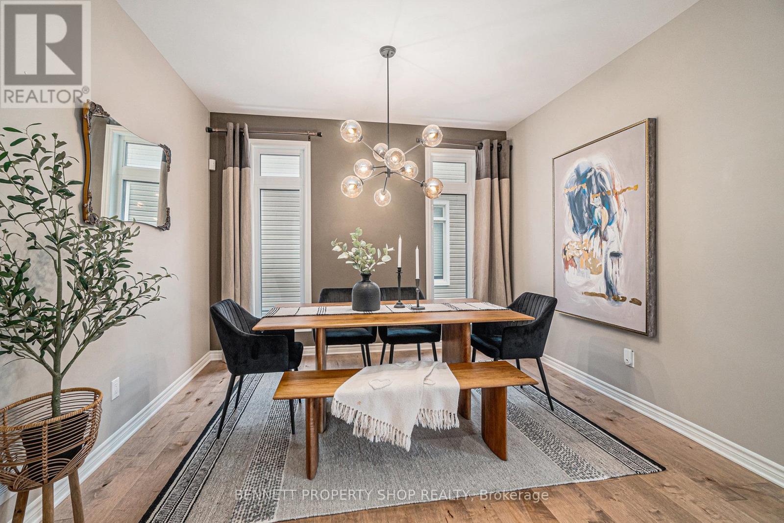 Exclusive Dining Room for Entertaining your VIPs