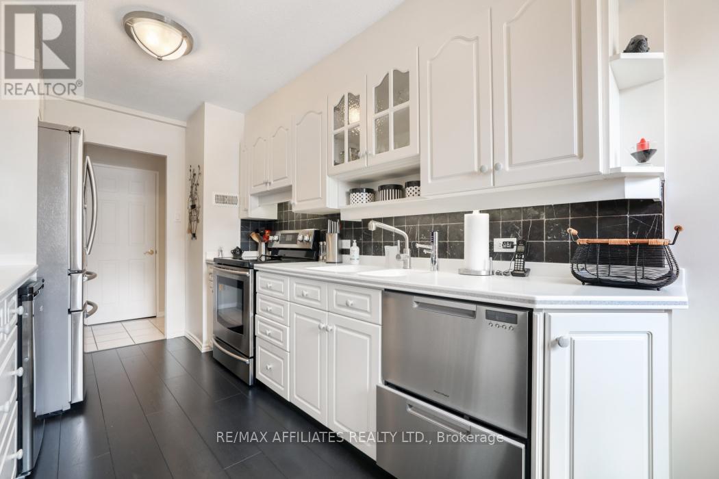 Photo 7 of 304 1190 Richmond Road, Ottawa ON