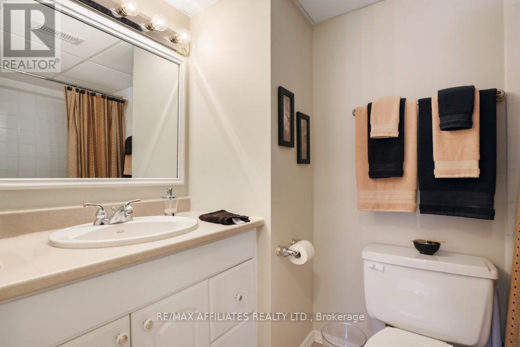 Photo 14 of 304 1190 Richmond Road, Ottawa ON