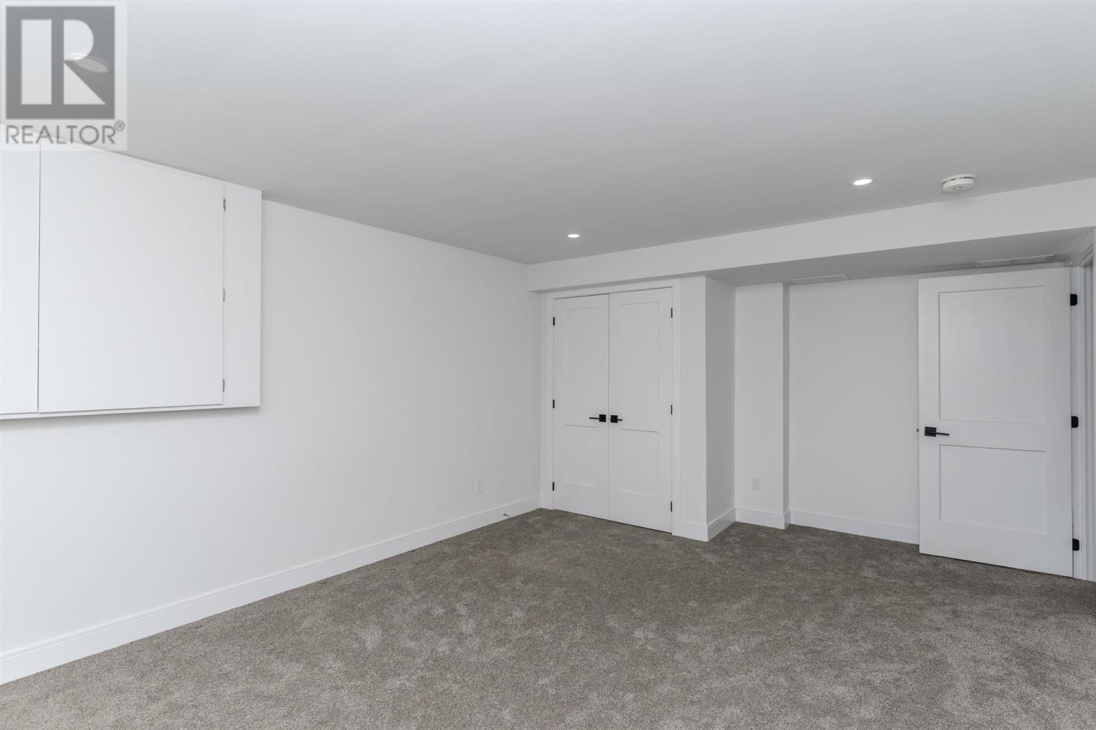 Photo 14 of 433 Muskrat Dr, Thunder Bay ON