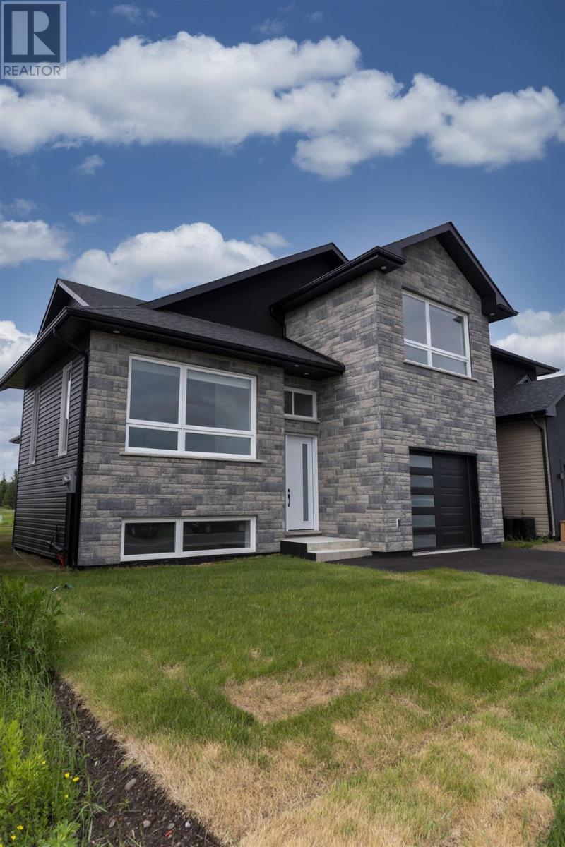 Photo 44 of 433 Muskrat Dr, Thunder Bay ON