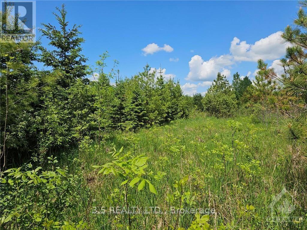 Photo 13 of 2876 1 County 16 Road, Merrickvillewolford ON