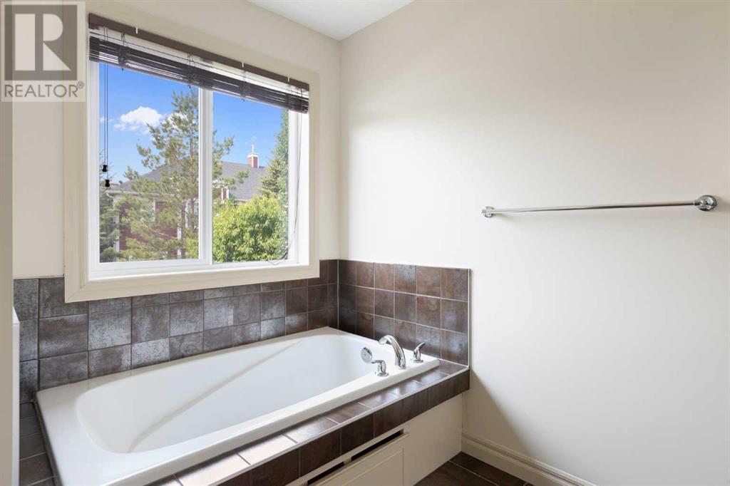 133 Silverado Creek Crescent SW, Calgary, Alberta
