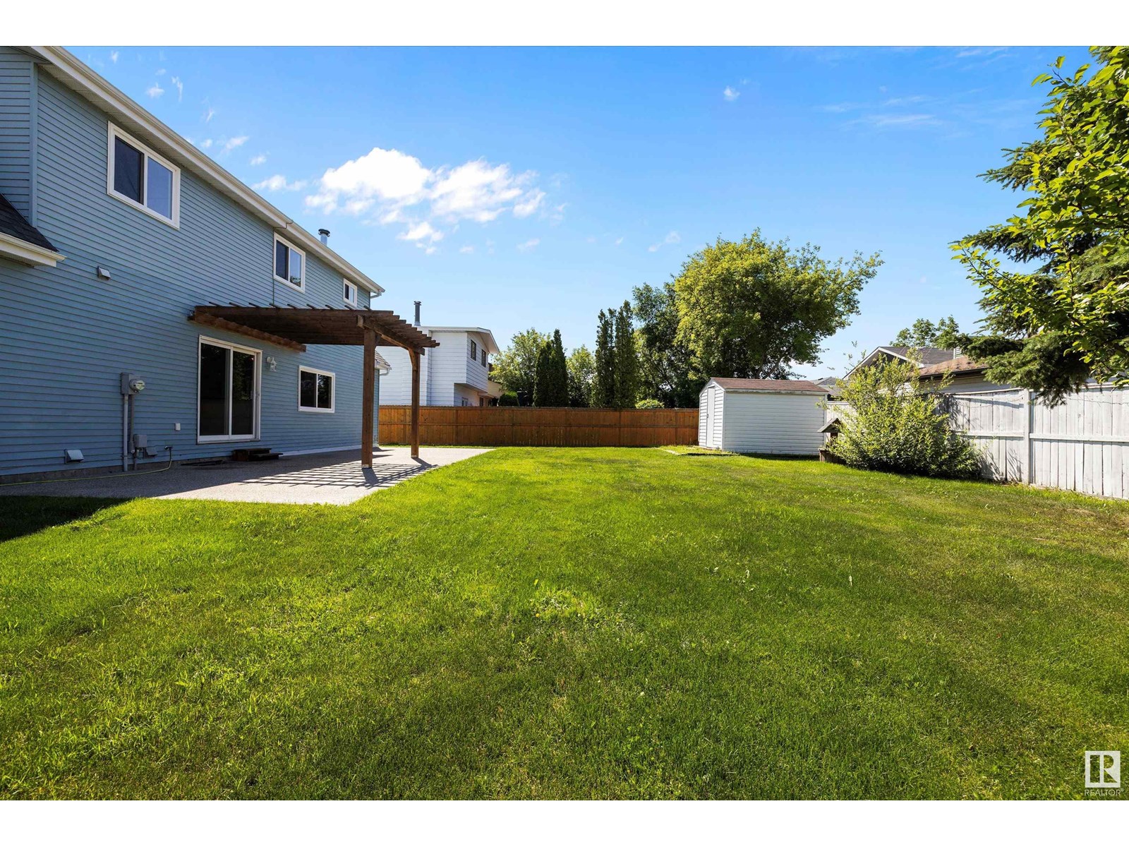 Photo 49 of 10610 89 St, Morinville AB