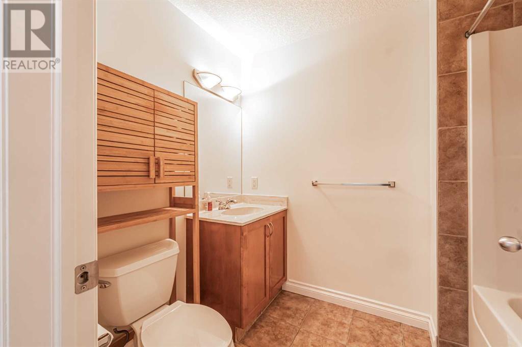 Single Family House for Sale in   Centre Avenue NE Bridgeland/Riverside Calgary 