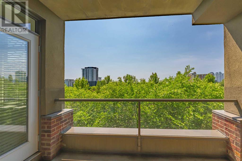 Single Family House for Sale in   Centre Avenue NE Bridgeland/Riverside Calgary 