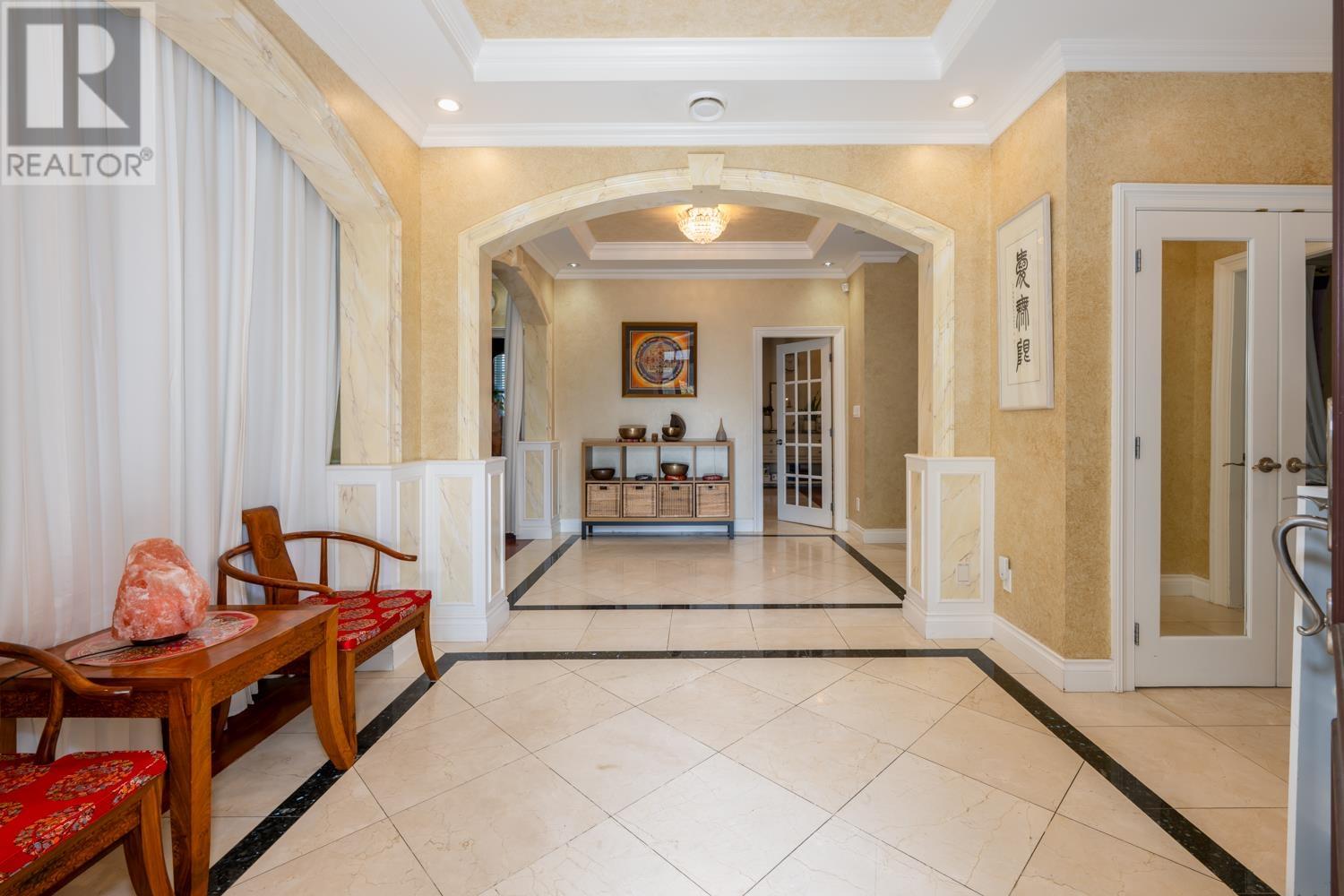 Photo 9 of 1045 W 50th Avenue, Vancouver BC