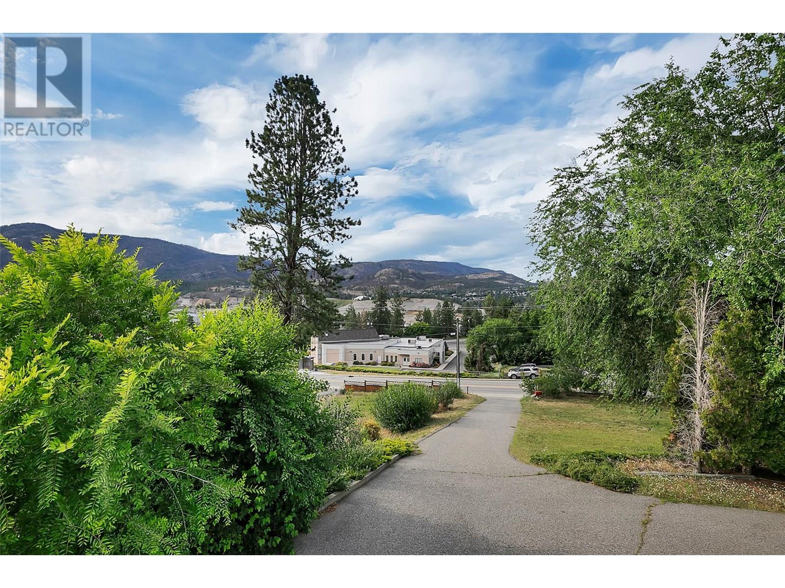  1149 Hudson Road, West Kelowna
