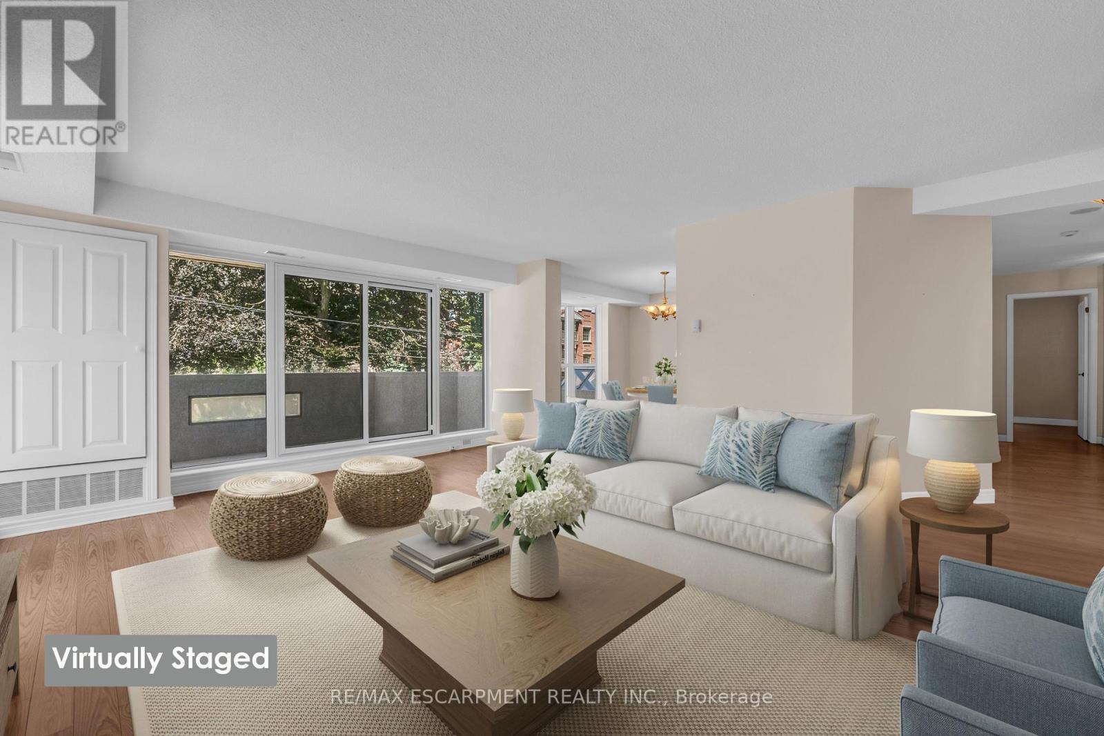 Photo 7 of 203 67 Caroline Street S, Hamilton ON