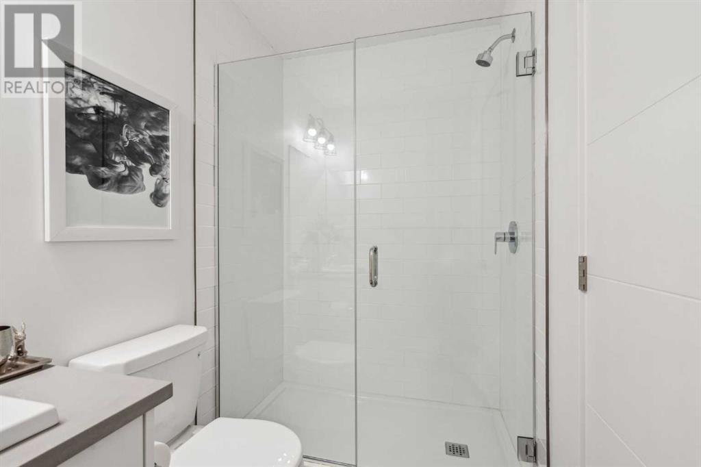 Single Family House for Sale in    Street SW Springbank Hill Calgary 