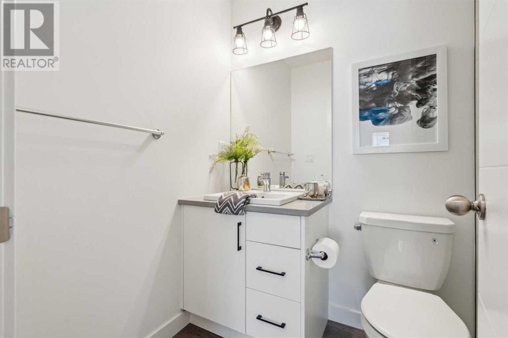 Single Family House for Sale in    Street SW Springbank Hill Calgary 