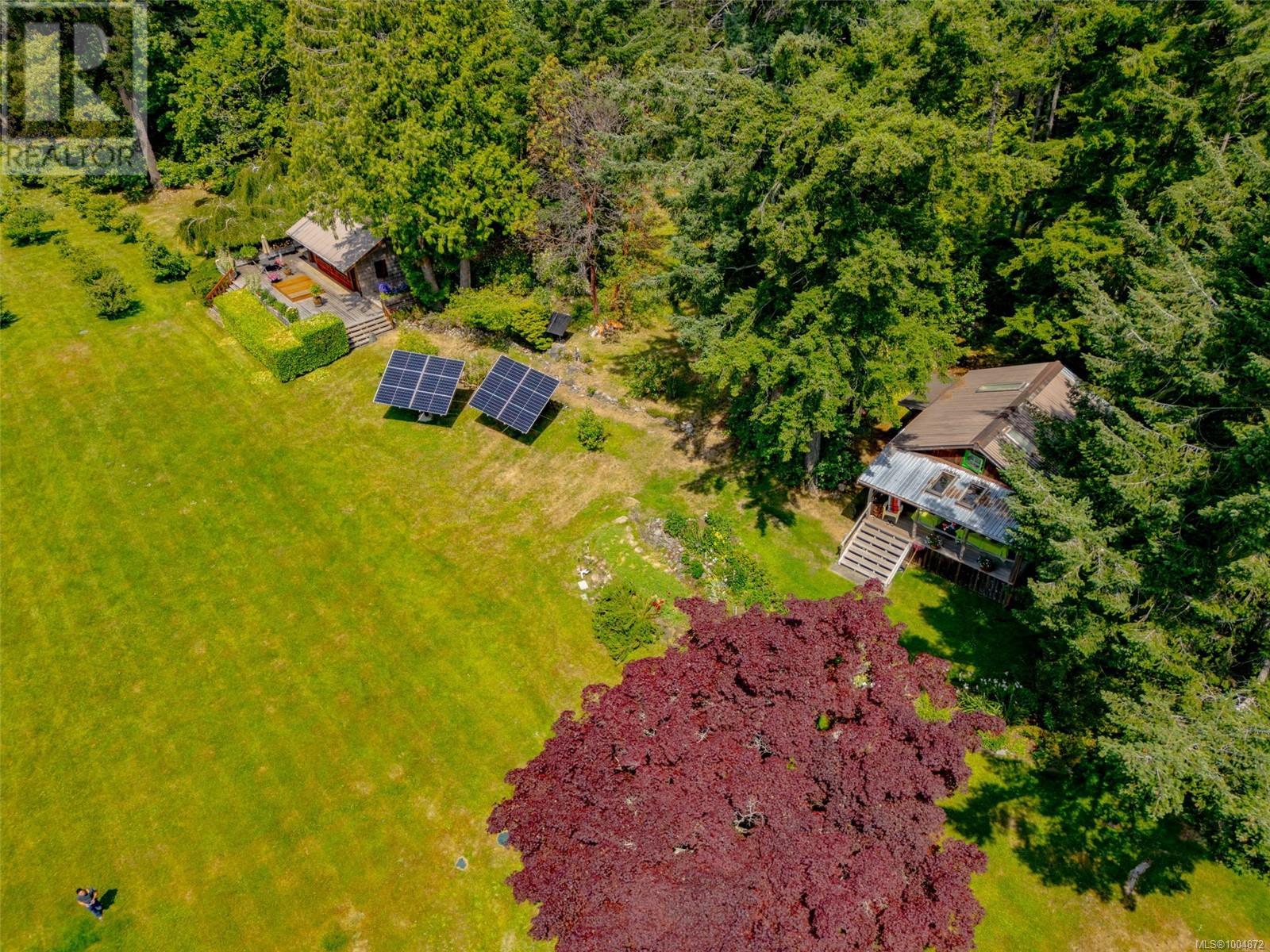 9 Teapot Rd, Lasqueti Island