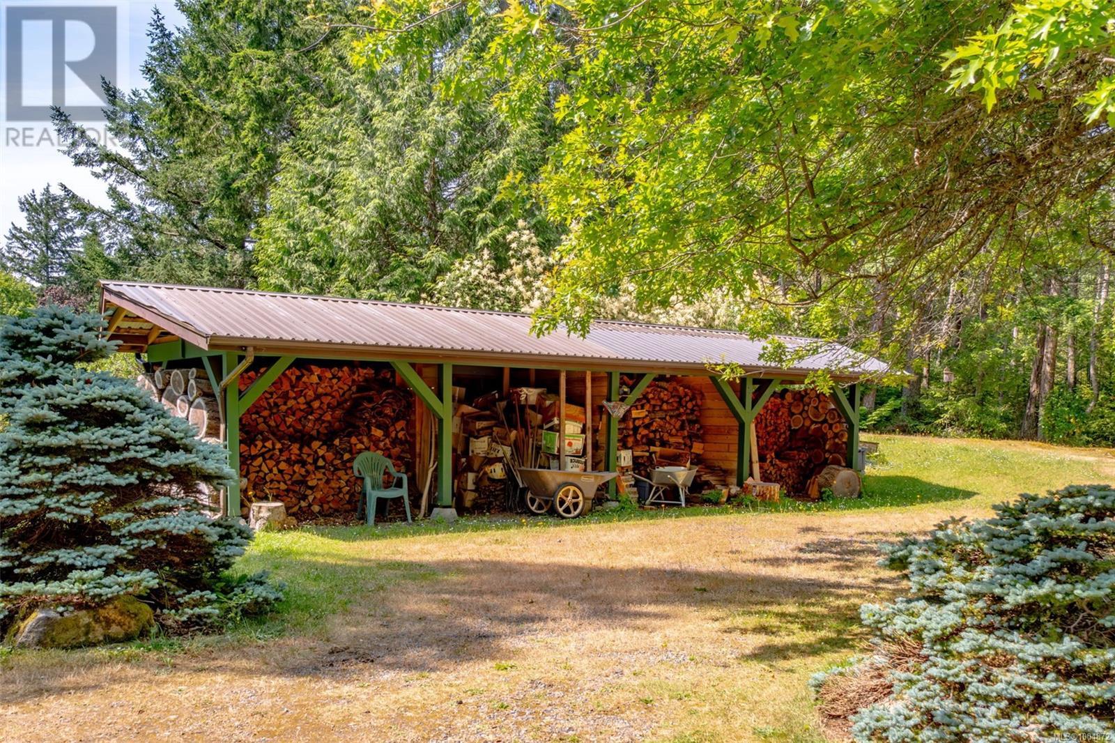 9 Teapot Rd, Lasqueti Island