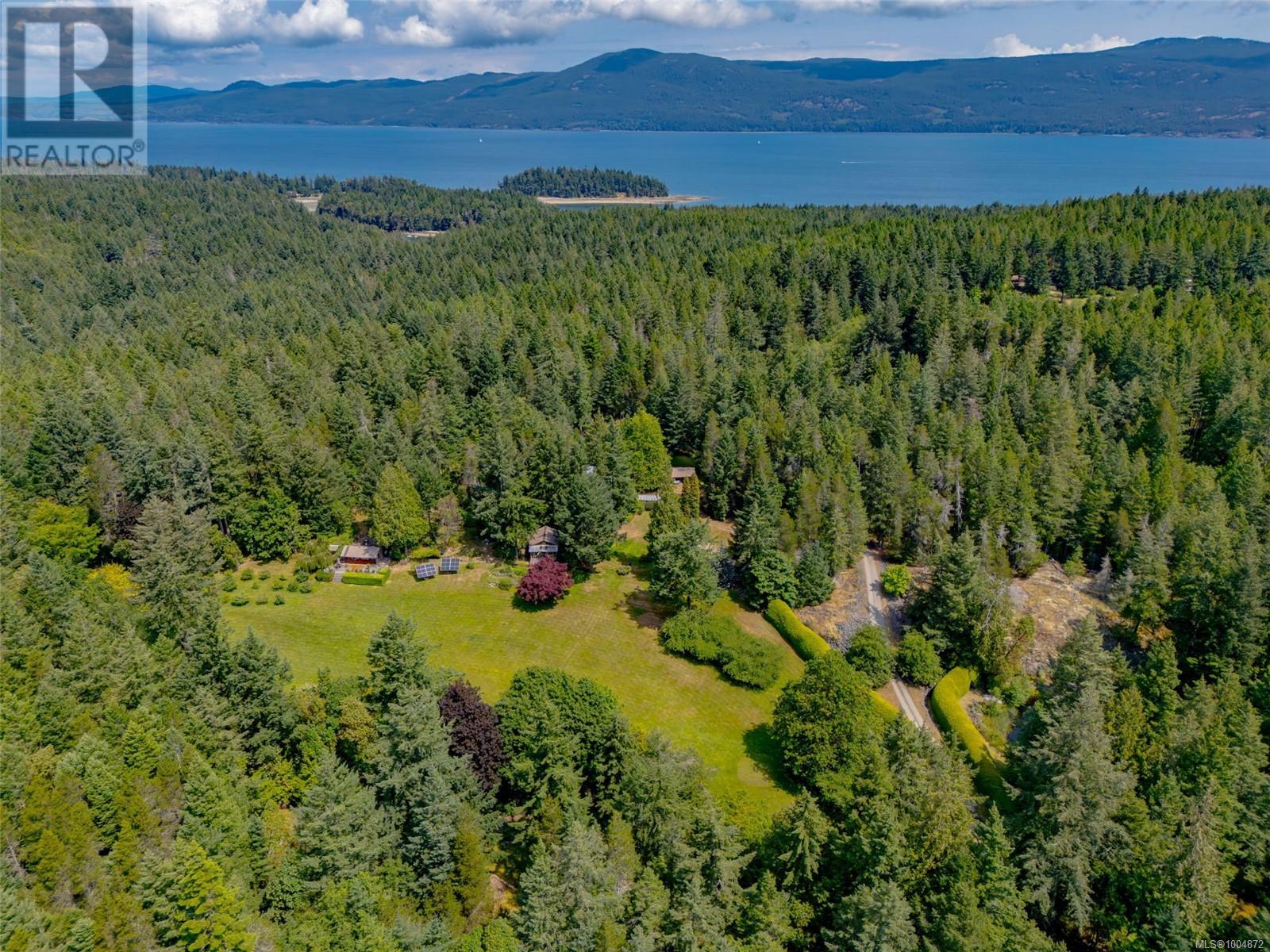 9 Teapot Rd, Lasqueti Island