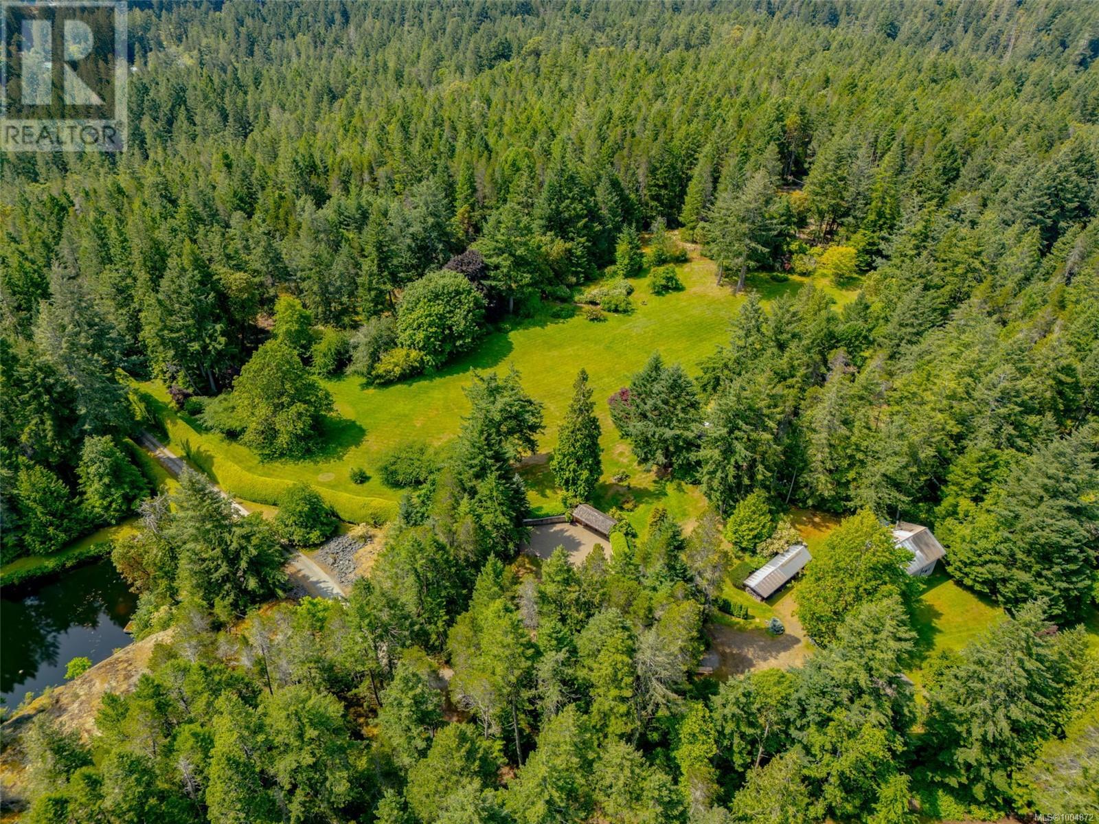9 Teapot Rd, Lasqueti Island