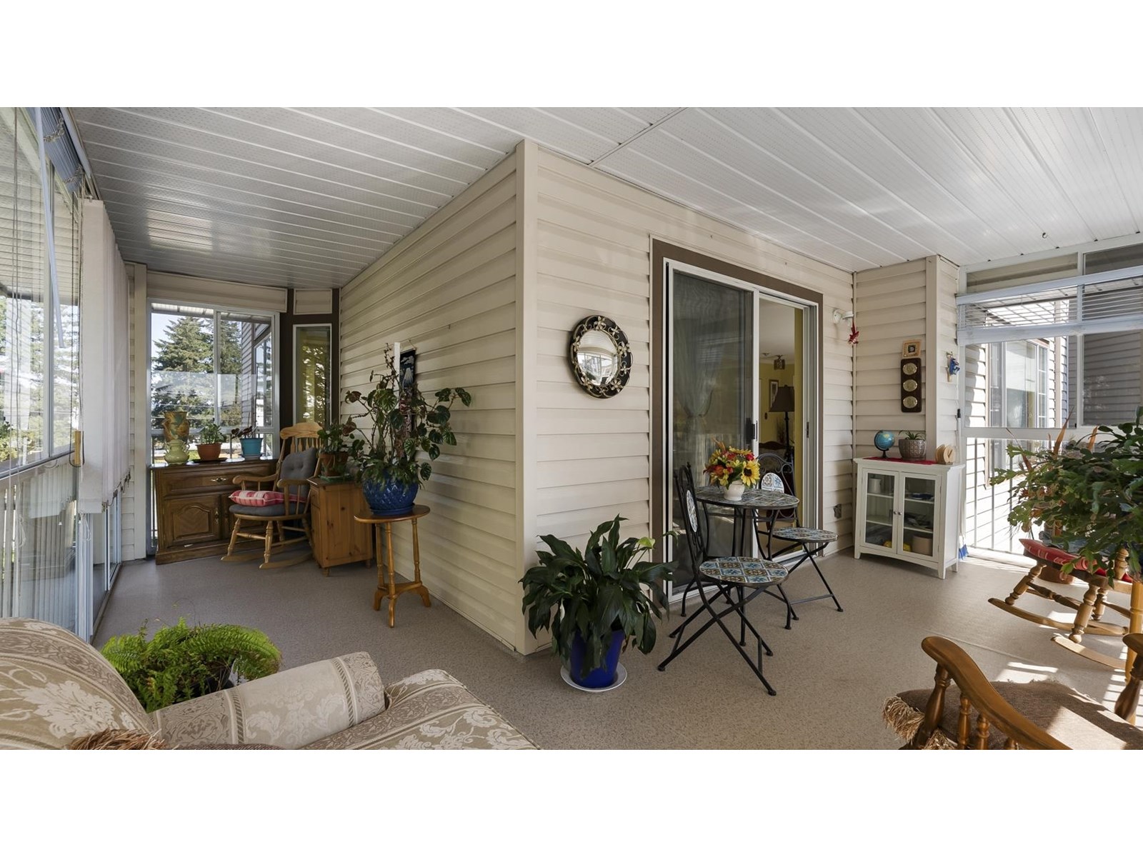 Photo 3 of 210 32145 Old Yale Road, Abbotsford BC