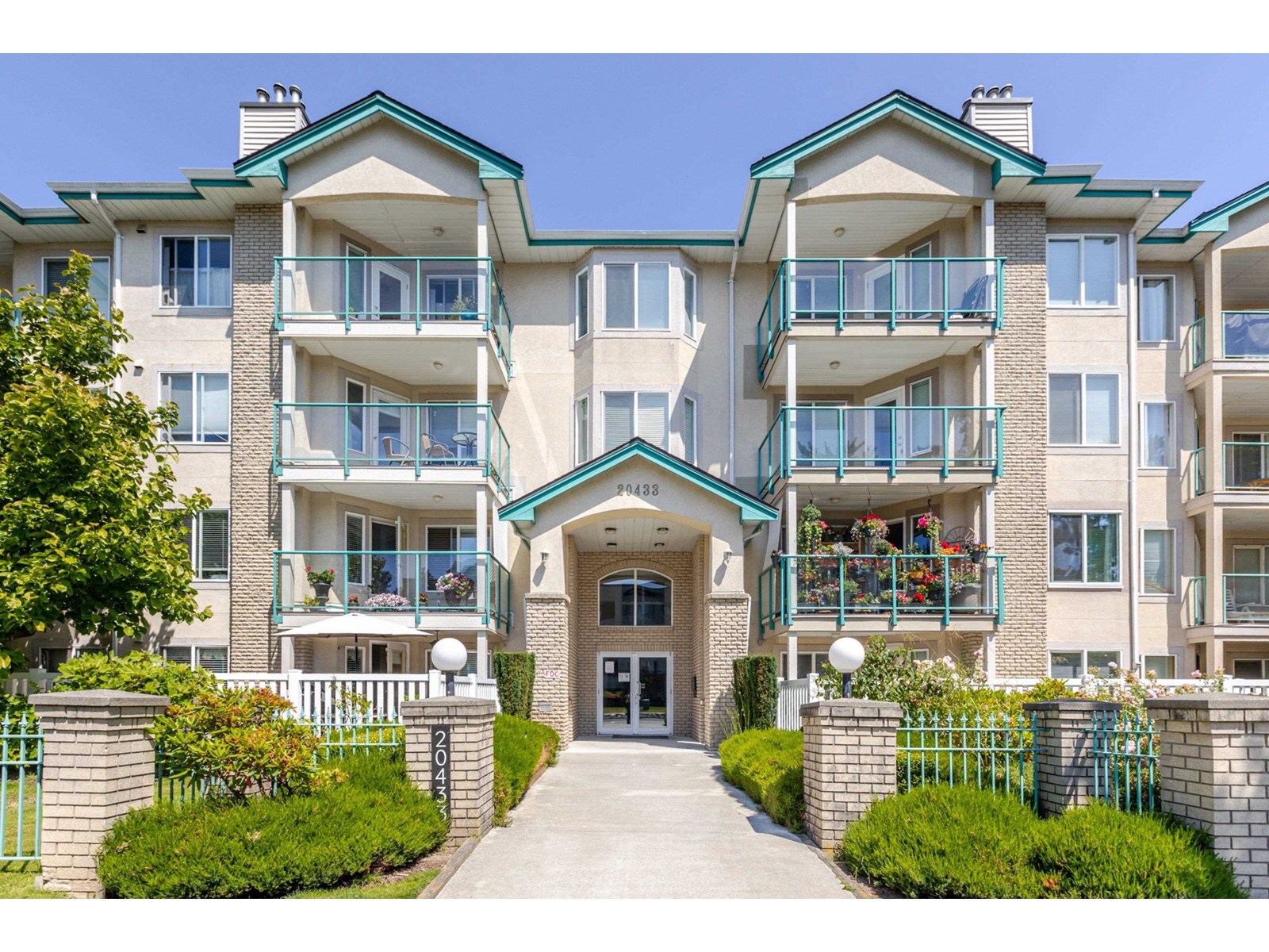 Photo 26 of 202 20433 53 Avenue, Langley BC