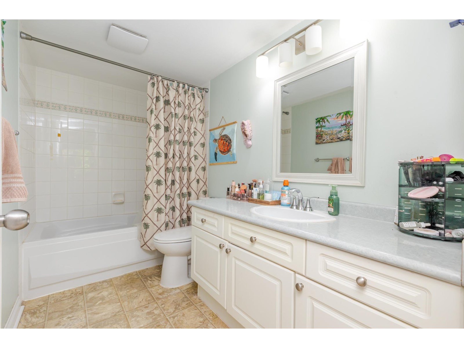 Photo 1 of 202 20433 53 Avenue, Langley BC