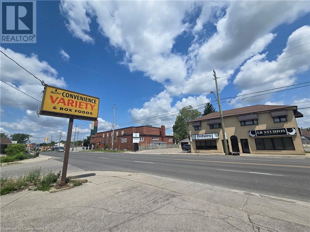 Photo 12 of 693 Hamilton Road, London ON