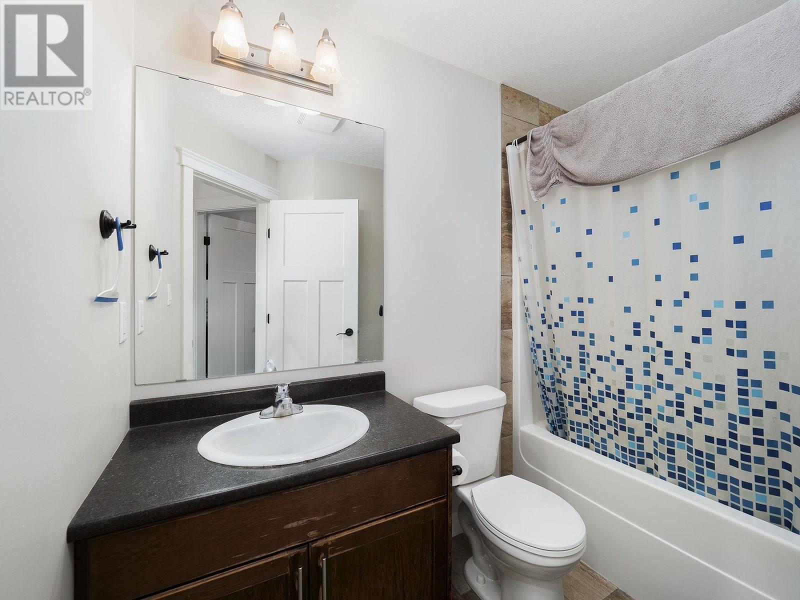 Photo 8 of 402 467 Tabor Boulevard, Prince George BC